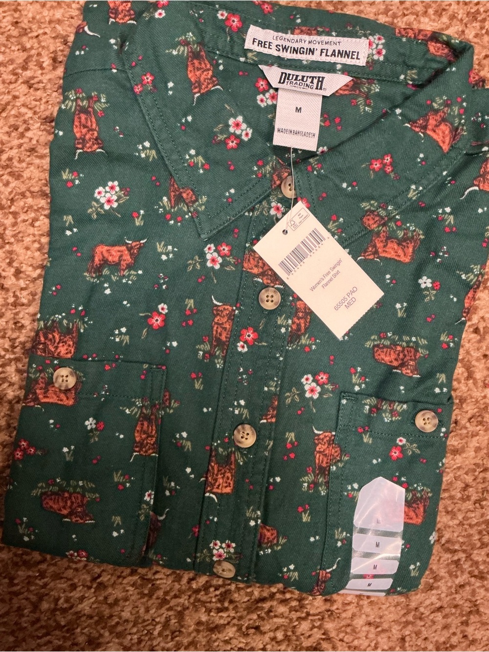 Duluth Trading Co Green Button-Up Flannel with Cow & Floral Print